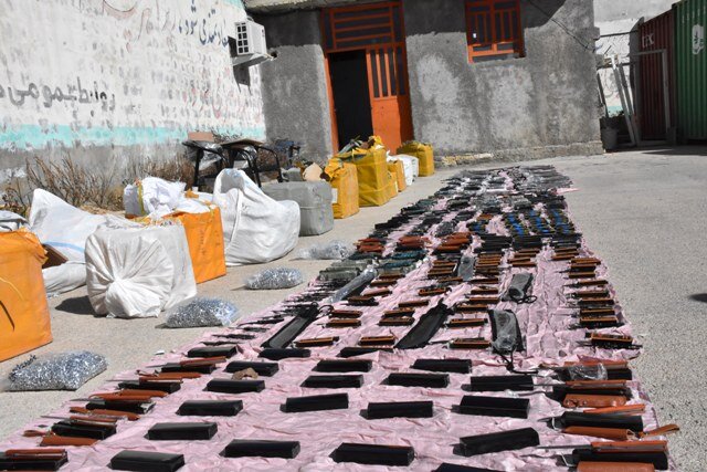 کشف محموله ۳۰۰۰ تیغه ای سلاح سرد در کهگیلویه و بویراحمد