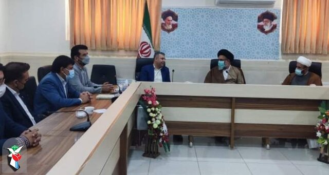 مطالبه‌گر حقوق ایثارگران هستم