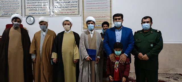 مساجد از حالت نمازخانهای خارج شوند و به امورات مردم بپردازند