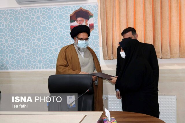 تجلیل از خبرنگار ایسنا کهگیلویه و بویراحمد به عنوان فعال حوزه ایثار و شهادت