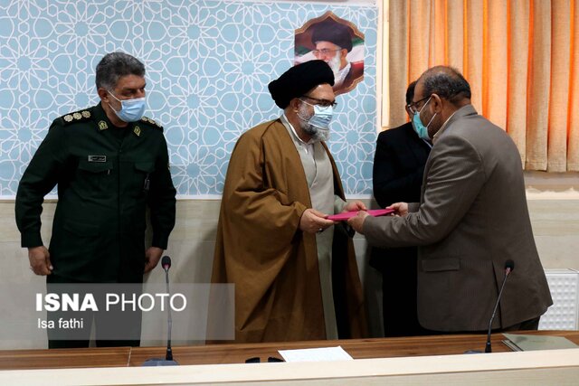 تجلیل از خبرنگار ایسنا کهگیلویه و بویراحمد به عنوان فعال حوزه ایثار و شهادت