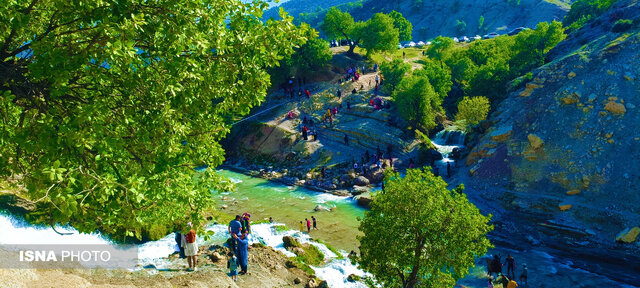 آبشاری دیدنی در کهگیلویه که چشمها را خیره میکند