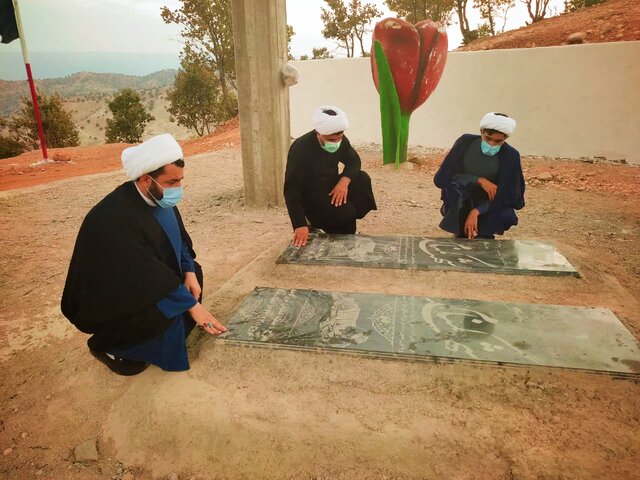 خدمات دوساله نهاد امامت جمعه دهدشت