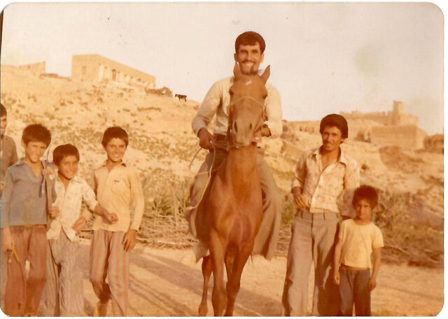 داستانی از گچ، تخته، کوهستان