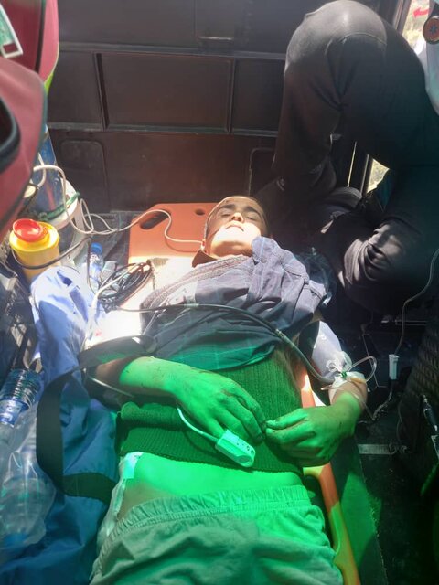 حمله ۴ خرس به مرد افغانستانی و امداد هوایی توسط اورژانس کهگیلویه و بویراحمد