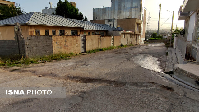 آسفالت خیابانهای شهر یاسوج شروع شد/ رسانه ها به جای جو سازیها، کمک کنند آسفالت خیابانهای شهر یاسوج شروع شد/ رسانه ها به جای جو سازیها، کمک کنند