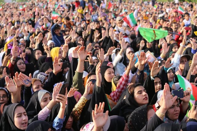 سرود هارمونی "سلام کاپیتان" در یاسوج سرود هارمونی "سلام کاپیتان" در یاسوج