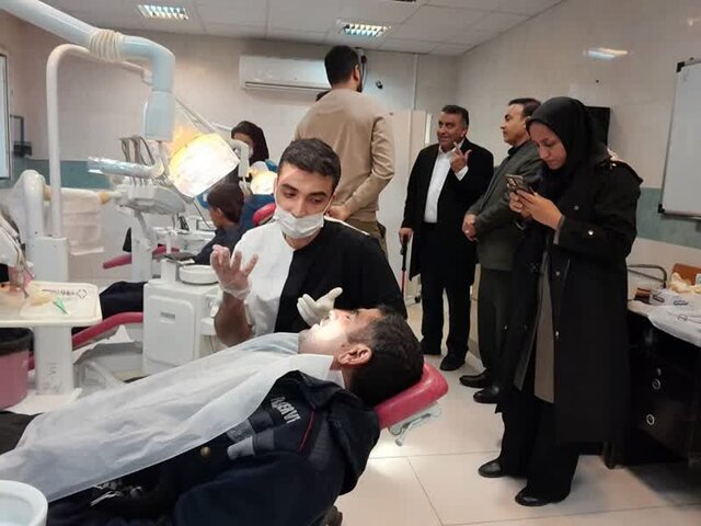 ارائه خدمات رایگان دندانپزشکی به مددجویان کمیته امداد کهگیلویه و بویراحمد