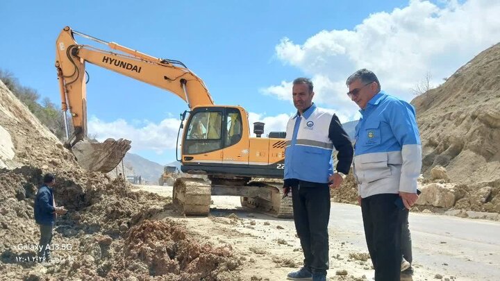 رفع مشکل شکستگی خط انتقال و تأمین آب شرب ۵۰ روستای بخش لوداب