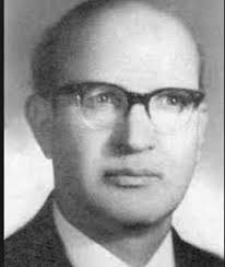 شاعر یزدی که ابیاتش در حرم ائمه اطهار(ع) نقش بسته است