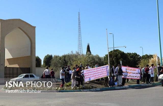 رییس اتحادیه نانوایان یزد: مطالبه کارگران نباید بر قیمت نان اثر بگذارد