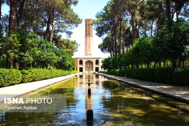 باغ‌های جهانی دولت‌آباد یزد و پهلوانپور مهریز سیزده بدر تعطیل هستند
