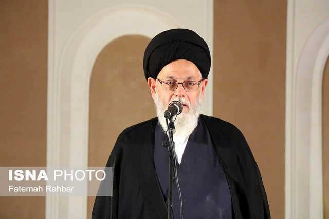 دشمن در میدان ما بازی می‌کند نه در میدانی که خود می ‌خواهد