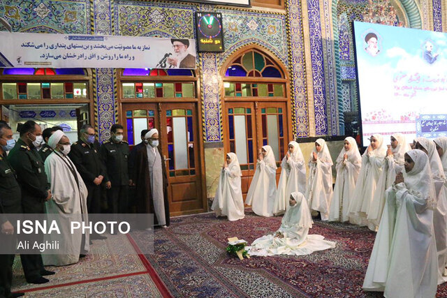  بسیج و بسیجی تربیت شده کارخانه انسان‌سازی نماز هستند