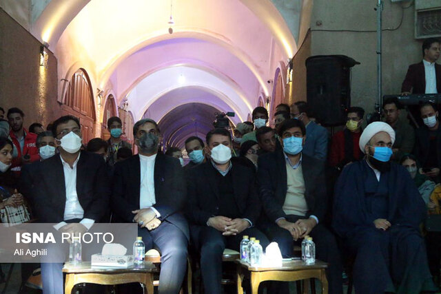 اختتامیه پنجمین جشنواره ملی تئاتر خیابانی «چتر زندگی»