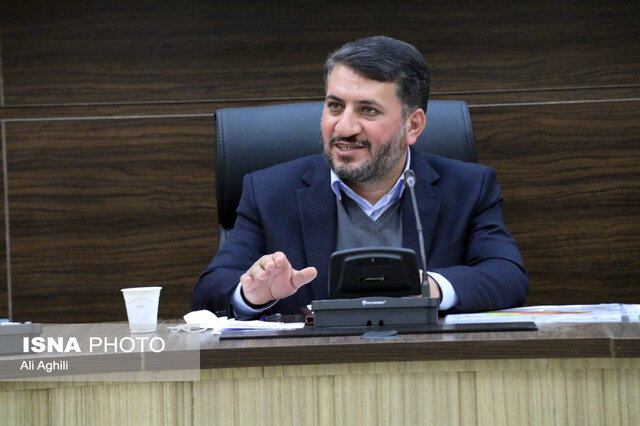 توسعه صنعتی در محور عقدا - مهریز ممنوع است/مجوزهای صادره را متوقف میکنیم