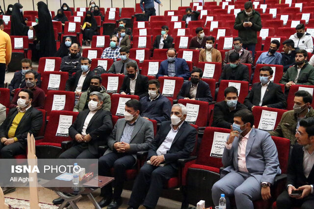 دانشجویان عملکرد مدیران را ارزیابی کنند