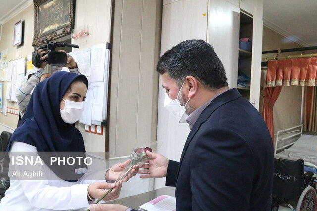 استاندار یزد از پرستاران بیمارستان افشار تقدیر کرد