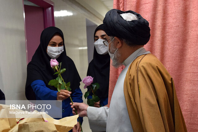 نرخ پرستاری استان یزد بالاتر از متوسط کشوری/ مطالبات پرستاران را پیگیری میکنیم