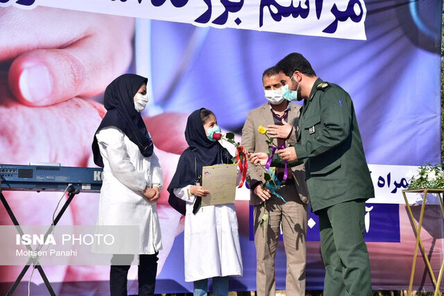 پرستاران نمونه شهرستان اردکان تجلیل شدند