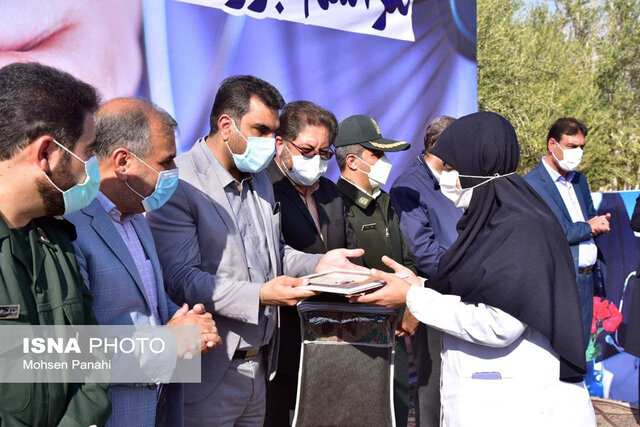 پرستاران نمونه شهرستان اردکان تجلیل شدند