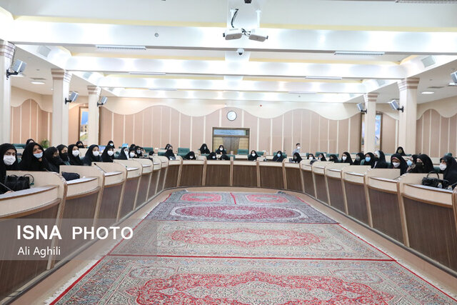 برنامه جامعی برای آسیبهای اجتماعی خانوادهها داریم