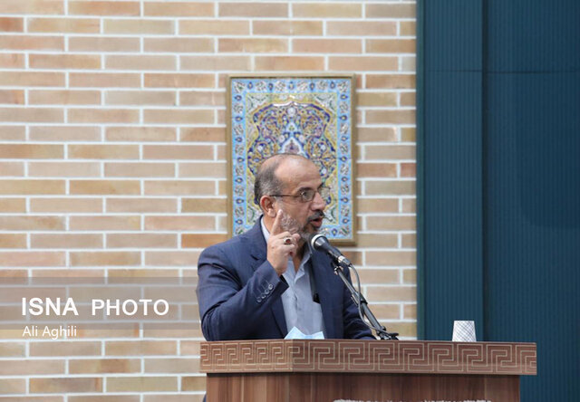 در هیچ دینی آب را به روی مردم نمی بندند