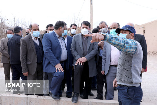 ضرورت اصلاح هندسی ورودی شهر شاهدیه/ خروج ورزشگاه آزادی از لیست اموال مازاد