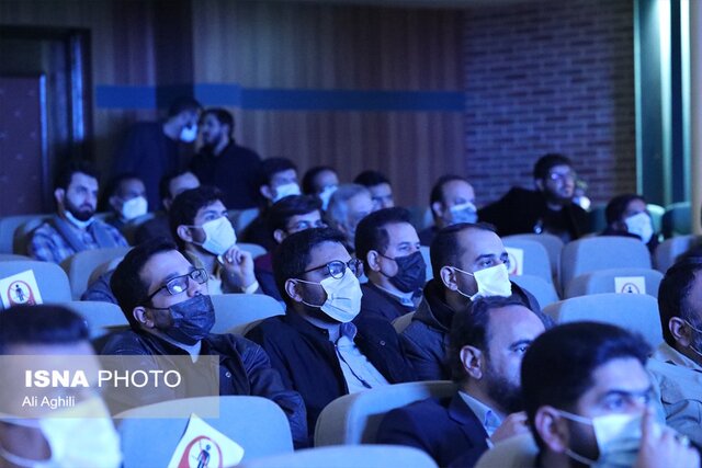 اکران مستند «۷۲ ساعت» در یزد