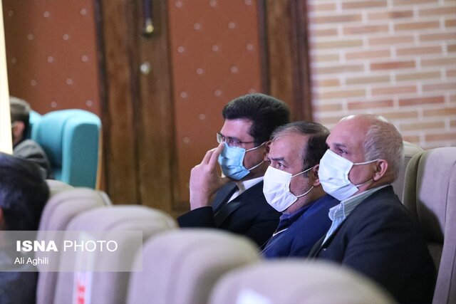 اکران مستند «۷۲ ساعت» در یزد