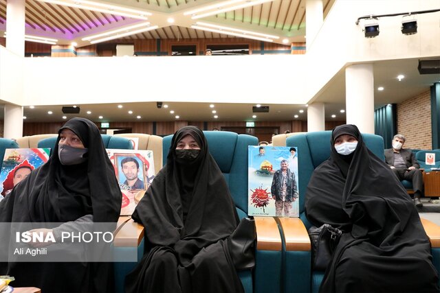 اکران مستند «۷۲ ساعت» در یزد