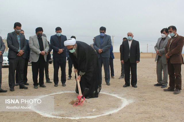 آغاز ساخت یک باب دبیرستان دخترانه ۱۲ کلاسه در مهریز