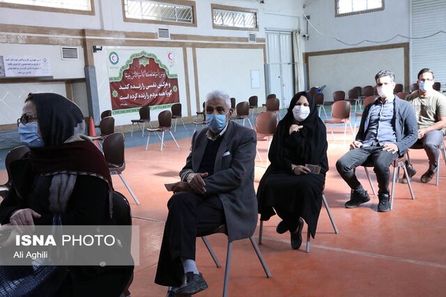 مراجعه ۴۱ درصد یزدیها برای دوز سوم واکسن کرونا