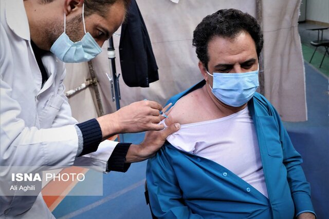 مراجعه ۴۱ درصد یزدیها برای دوز سوم واکسن کرونا