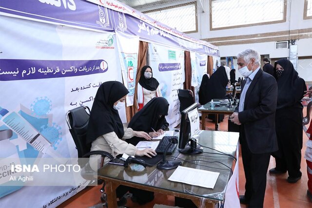 مراجعه ۴۱ درصد یزدیها برای دوز سوم واکسن کرونا