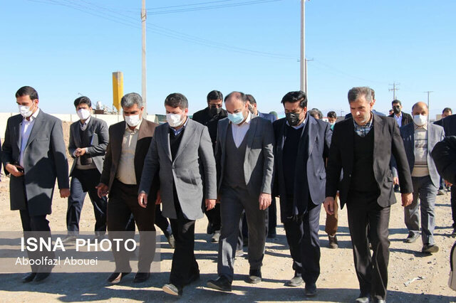 بهره برداری از ۱۵۰ واحد اقدام ملی مهریز در دهه فجر