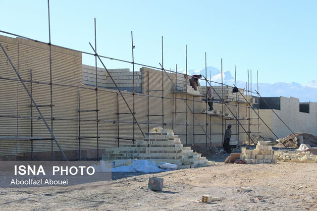 بهره برداری از ۱۵۰ واحد اقدام ملی مهریز در دهه فجر