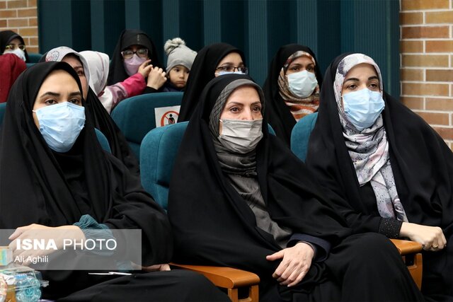 برگزاری بزرگداشت شهدای سانحه سقوط هواپیمای اوکراینی در استانداری یزد