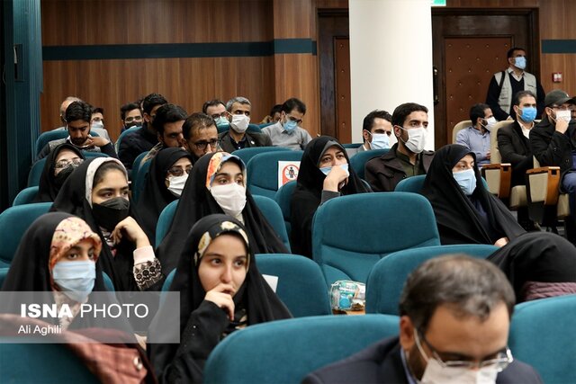 برگزاری بزرگداشت شهدای سانحه سقوط هواپیمای اوکراینی در استانداری یزد
