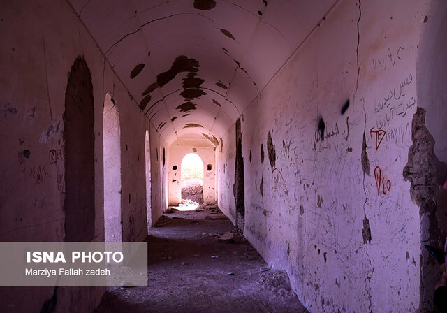 تخلفات محدوده کوشک عزت آباد ابرکوه پیگیری میشود