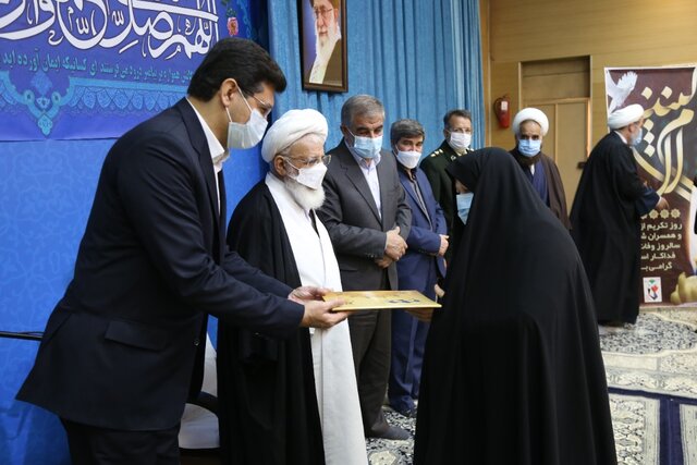 غیرت دینی شهدا در نسل امروز احیا و تقویت شود