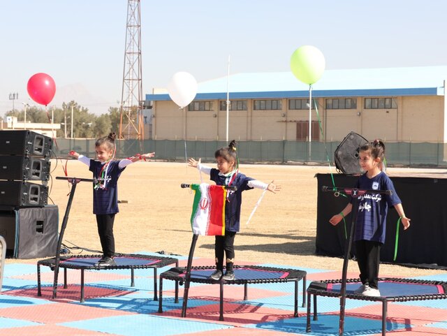 اجتماع بزرگ بانوان اردکانی در جشنواره «شمیم ریحانه»