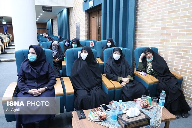 برگزاری نخستین همایش استانی طهورا در یزد