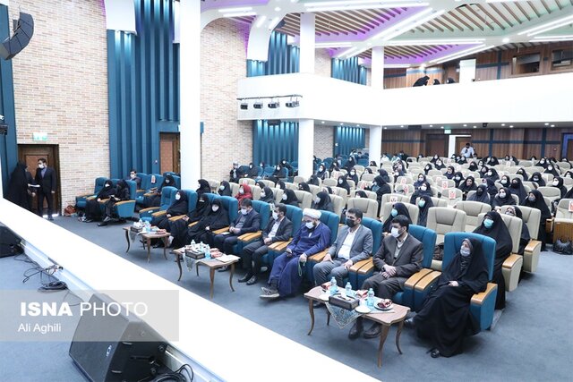 برگزاری نخستین همایش استانی طهورا در یزد