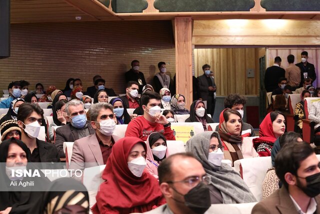 پیشنهاد برگزاری جشنوارههای بعدی در گسترده جهانی زبان فارسی