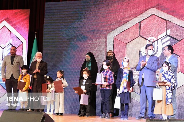 معرفی برگزیدگان جشنواره کشوری مجریان و گویندگان «سرِّ سُخن»