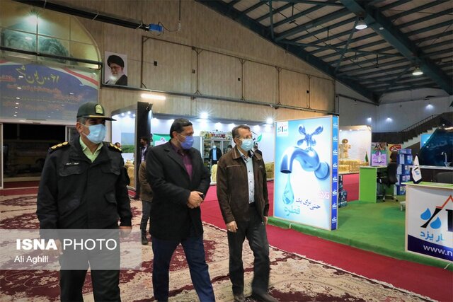 نمایشگاه دستاوردهای انقلاب اسلامی در یزد از دریچه دوربین