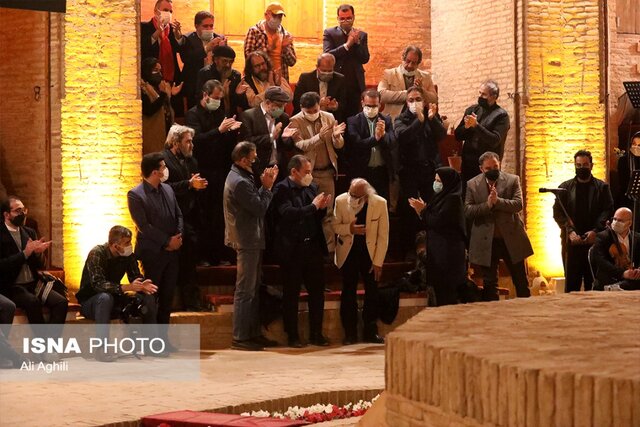 افتتاحیه چهلمین جشنواره بین المللی تئاتر فجر در یزد