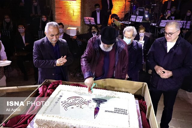 افتتاحیه چهلمین جشنواره بین المللی تئاتر فجر در یزد