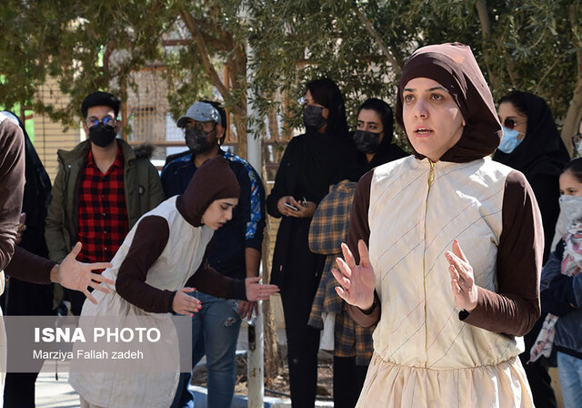 جهانی شدن ابرکوه تنها از مسیر فرهنگ و هنر و رسانه میسر است